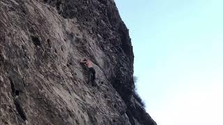 Zombee (5.11c) Chris Loh redpoint