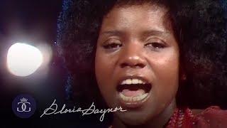 Gloria Gaynor - Never Can Say Goodbye / Reach Out I’ll Be There (Starparade, 05.06.1975)