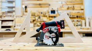 Powerful performance of a 5.5-inch circular saw / Milwaukee circular saw