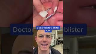 Doctor reacts to bug blister pop! #blister #pimplepop #dermreacts #doctorreacts