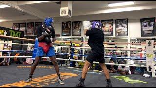 CURMEL MOTON VS KEVIN JOHNSON IN SPARRING FULL ROUND AT MAYWEATHER GYM IN LAS VEGAS | TRAINING