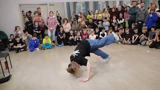bboy I-Van   judge show - "СЛОЕНЫЙ ПИРОГ" break dance battle