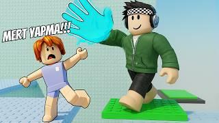 KULEYE ÇIKAN HERKESİ TROLLEDİM! - Roblox Troll Players Tower