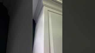 Шкаф в прихожую в классическом стиле из МДФ