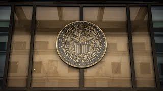 Fed Beige Book Shows Flat Growth Across Most of US