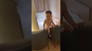 拦都拦不住#精力旺盛的宝宝 #尿不湿大佬 #根本停不下来 #随手发一个小日常 #记录宝宝日常