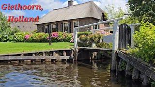 Giethoorn: The Beautiful Village in Netherlands 