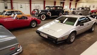 DK Classic Cars Showroom