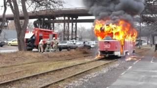 2015 11 24 Сгорел трамвай в Запорожье