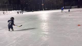 young hockey player 3,5 year’s old