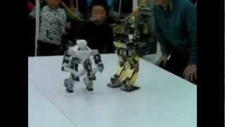 Korean Robot Gladiators Final Battle 2012 - So Amazing!