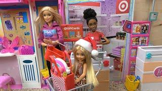 Barbie and Ken at Barbie Dream House and Barbie Sister Chelsea Shopping Spree