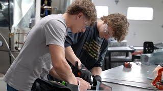 Gen Z turning away from white-collar jobs, embracing blue-collar and skilled trade careers