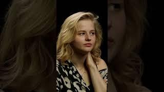 Рожать или Филфак - шоу Плюшки (Саша Бортич)