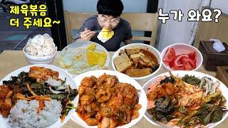 You Can Get 13 Types of Side Dishes at This All-you-can-eat Korean Buffet for Only $4.5!!