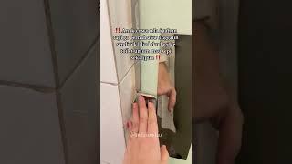 Tips Aman ke Toilet Umum Bareng Anak