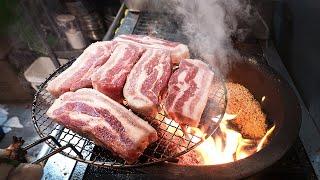 BEST! Korean BBQ Samgyeopsal(Grilled Pork Belly) - Korean street food