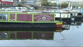 Huddersfield canal boats