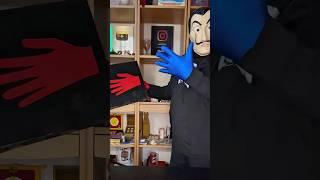 WOW ! GLOVES CHANGE COLOR 🪄 #tricks #magic #foryou