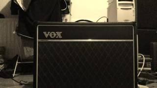 VOX AC15  U2 'One tree hill'  clip