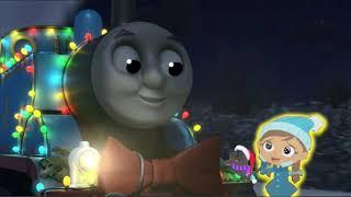 Thomas, Dorothy #1 and Toto singing their Christmas Parade Song