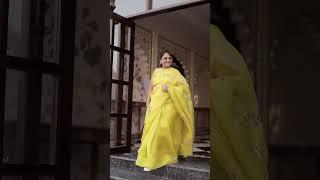 How to walk in a saree ? Kick and walk | Dolly Jain saree tricks