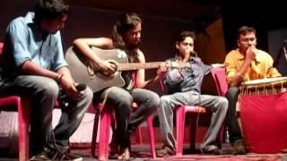 Fun with Music - Deborshee Bhattacharya Jams Classical Music with Dhak played by Arjun Banerjee