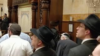 Aish Kodesh - 1st Night Slichos 2017/5777