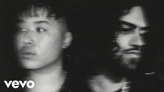 Keenan Te, Ali Gatie - Pieces (with Ali Gatie) (Official Lyric Video)