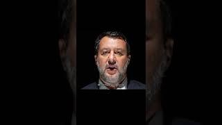 SALVINI: “FOLLIA, DIFENDERE L’ITALIA NON È REATO, IO NON MOLLO”