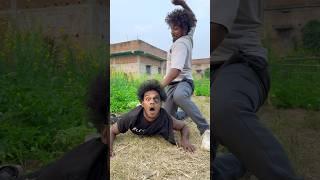 फँस गया ये  #comedy #realfools #surajroxfunnyvibe #vikramcomedyvideo #memes