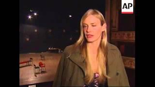 ENTERTAINMENT DAILY: ENT3- DARYL HANNAH