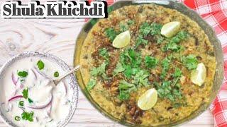 Green Moong Dal Khichdi With Palak || One Pot Masala Khichdi Recipe || Shula Khichdi Recipe