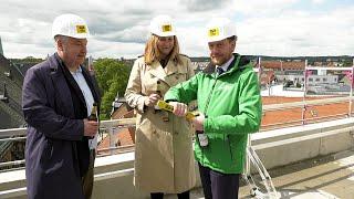 Ministerpräsident besucht Baustelle ehemaliges Schocken-Kaufhaus