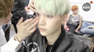 [BANGTAN BOMB] BTS (방탄소년단) SUGA is trying to wear contact lenses.