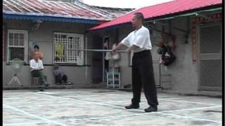 Yong Chun Wing Chun -San Bu Dian- by He Gua-Qu Shifu - 何師傅卦居 永春拳三步點槌法