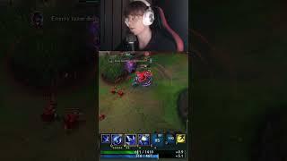 Sato shows why he is #1 Vayne top #leagueoflegends #twitch #gaming