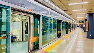 서울지하철 6호선 녹사평역 진입,발차 / Seoul Line6. Noksapyeong station