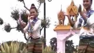 Lum Phoo Thai Dance