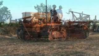 Aratura con trattori d'epoca Azienda agricola DEMO mp4