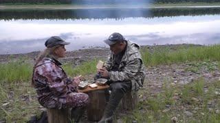 ЭТИ щуки ГНУТ СПИННИНГ в дугу / ШИКАРНАЯ уха на КОСТРЕ / Вкусная еда на природе