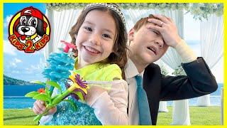 Kids Pretend  Caleb & Charlene's Worst WEDDING in the World