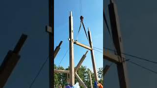 MENDIRIKAN MASJID KAYU DENGAN CRANe