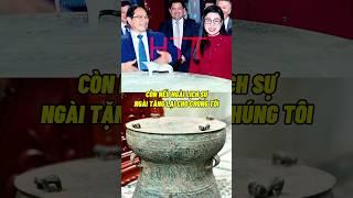 Câu nói nửa đùa nửa thật của thủ tướng Phạm Minh Chính và phu nhân tại Pháp #shortvideo