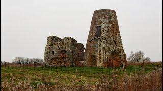 I’m in Ludham looking for boats. First at How Hill, then St Benets Abbey #boat #river #filming