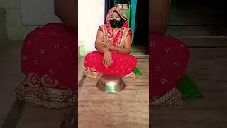 niranjana Lakshmi Ranjan Jay Guru girdhari kirtan