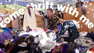 come thrift with me at the BIGGEST flea market in LA! fall thrifting + $100 try on thrift haul!