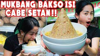 REJEKI AKHIR TAHUN!! MUKBANG BAKSO CABE SETAN DI KEMANG!!