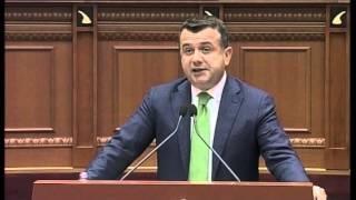 PS DHE PD NDRYSHOJNE SERISH KUSHTETUTEN, DEKRIMINALIZIMI MIRATOHET ME 131 VOTA PRO LAJM