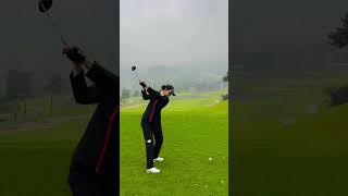 국예인프로 비 오는 날에도 흔들림 없는 티샷 | Kook Yeiin’s Rock-Solid Tee Shot in the Rain